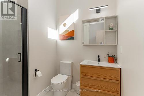 236 Cox Mill Road, Barrie, ON - Indoor Photo Showing Bathroom