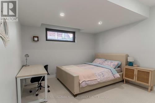 236 Cox Mill Road, Barrie, ON - Indoor Photo Showing Bedroom