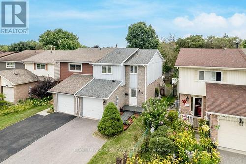 18 Christie Crescent, Barrie, ON - Outdoor With Facade