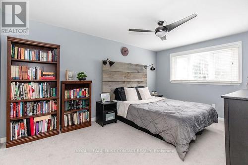 18 Christie Crescent, Barrie, ON - Indoor Photo Showing Bedroom