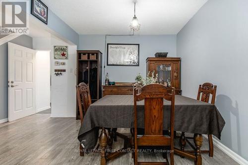 18 Christie Crescent, Barrie, ON - Indoor Photo Showing Dining Room