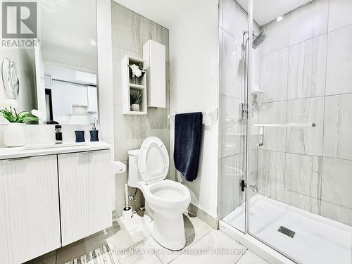 2115 - 195 Redpath Avenue, Toronto, ON - Indoor Photo Showing Bathroom