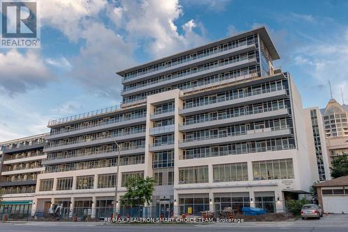 502 - 591 Sheppard Avenue E, Toronto, ON - Outdoor With Facade