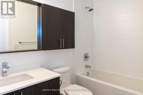 502 - 591 Sheppard Avenue E, Toronto, ON - Indoor Photo Showing Bathroom