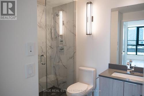 903 - 123 Portland Street, Toronto, ON - Indoor Photo Showing Bathroom