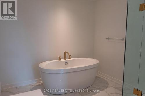 903 - 123 Portland Street, Toronto, ON - Indoor Photo Showing Bathroom