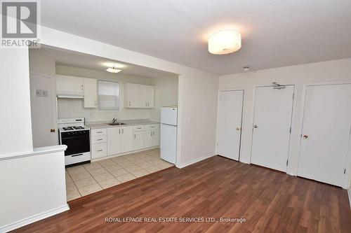 3 - 1197 Bloor Street W, Toronto, ON - Indoor Photo Showing Kitchen