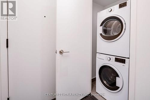 322 - 55 Mercer Street, Toronto, ON - Indoor Photo Showing Laundry Room