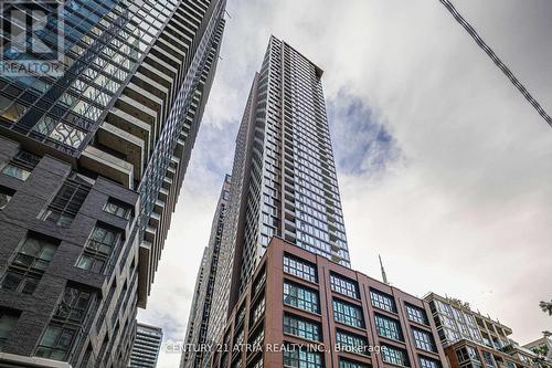 322 - 55 Mercer Street, Toronto, ON - Outdoor With Facade