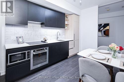 322 - 55 Mercer Street, Toronto, ON - Indoor Photo Showing Kitchen With Upgraded Kitchen