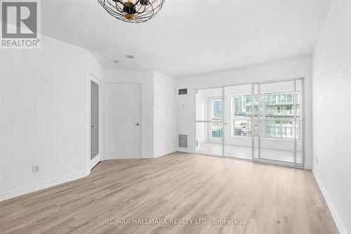 906 - 600 Queens Quay W, Toronto, ON - Indoor Photo Showing Other Room