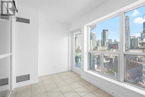 906 - 600 Queens Quay W, Toronto, ON - Indoor Photo Showing Other Room