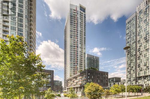 2909 - 85 Queens Wharf Road, Toronto, ON - Outdoor With Facade