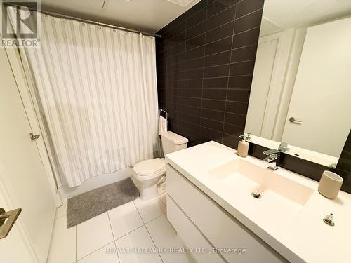 2909 - 85 Queens Wharf Road, Toronto, ON - Indoor Photo Showing Bathroom