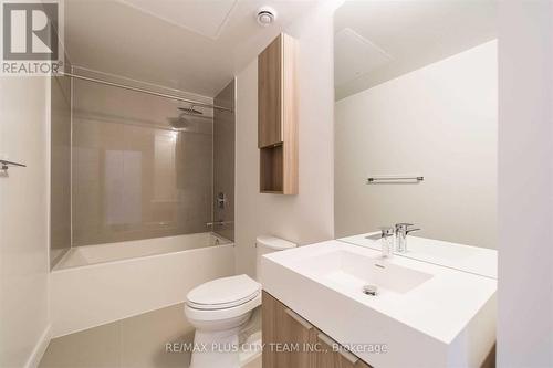 916 - 60 Tannery Road, Toronto, ON - Indoor Photo Showing Bathroom