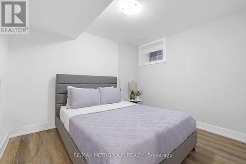 Lower-C - 449 Lansdowne Avenue, Toronto, ON - Indoor Photo Showing Bedroom