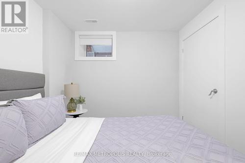 Lower-C - 449 Lansdowne Avenue, Toronto, ON - Indoor Photo Showing Bedroom