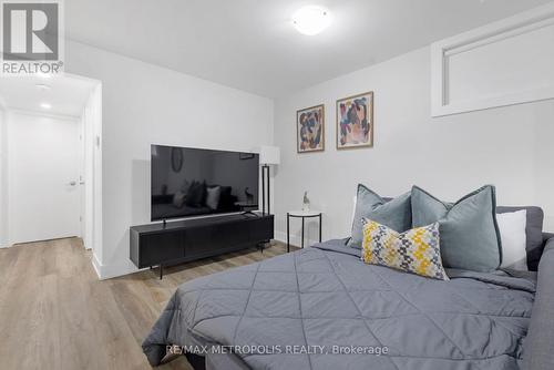 Lower-C - 449 Lansdowne Avenue, Toronto, ON - Indoor Photo Showing Bedroom