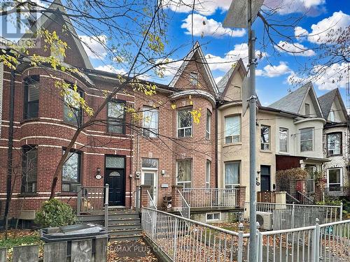 Lower - 153 Niagara Street, Toronto, ON - Outdoor With Facade