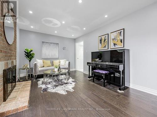 175 Port Royal Trail, Toronto, ON - Indoor Photo Showing Living Room