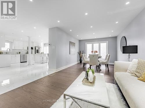 175 Port Royal Trail, Toronto, ON - Indoor Photo Showing Living Room