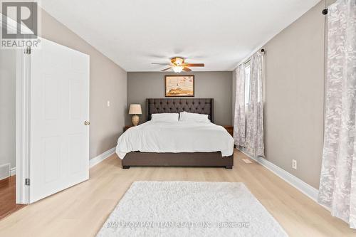 1451 Bala Drive, Oshawa, ON - Indoor Photo Showing Bedroom