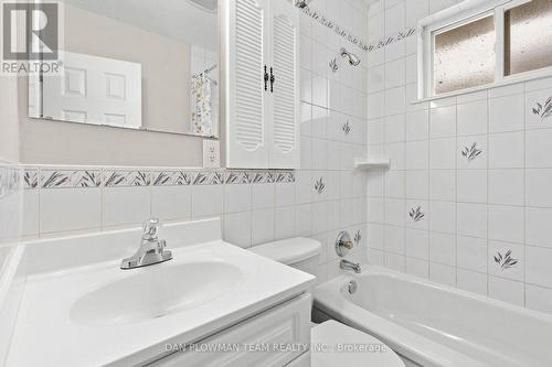 1451 Bala Drive, Oshawa, ON - Indoor Photo Showing Bathroom