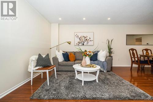 70 Tams Drive, Ajax, ON - Indoor Photo Showing Living Room