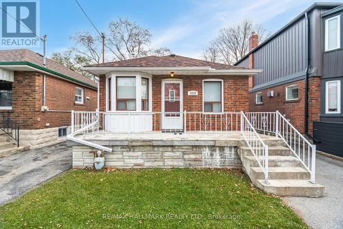 1029 Greenwood Avenue, Toronto, ON - Outdoor