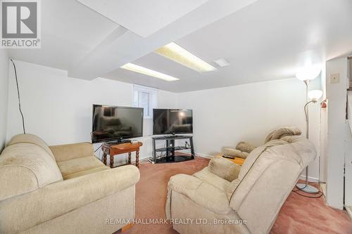 1029 Greenwood Avenue, Toronto, ON - Indoor Photo Showing Living Room