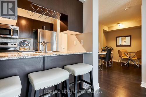 2201 - 50 Town Centre Court, Toronto, ON - Indoor Photo Showing Kitchen