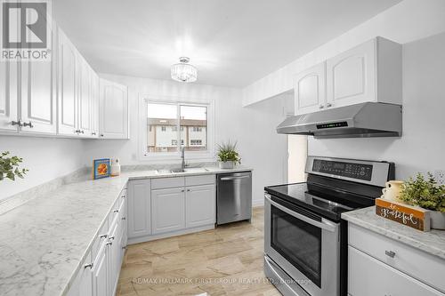 73 - 966 Adelaide Avenue E, Oshawa, ON - Indoor Photo Showing Kitchen