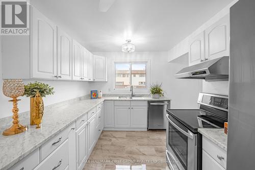 73 - 966 Adelaide Avenue E, Oshawa, ON - Indoor Photo Showing Kitchen