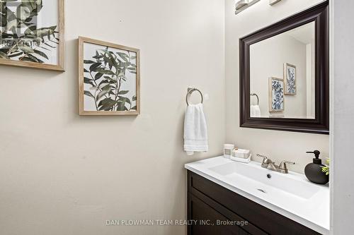 58 - 1610 Crawforth Street, Whitby, ON - Indoor Photo Showing Bathroom