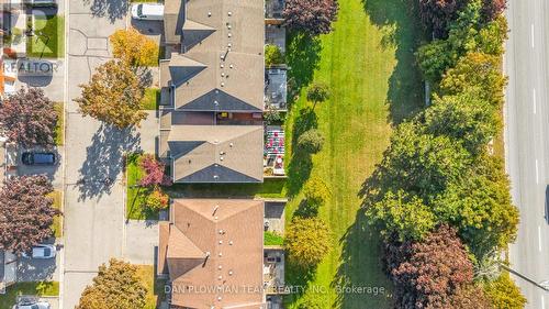 58 - 1610 Crawforth Street, Whitby, ON - Outdoor With View