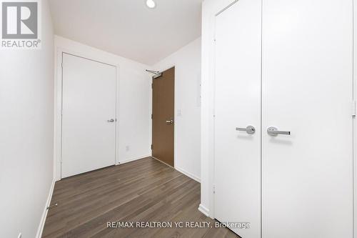 2804 - 1 Bloor Street E, Toronto, ON - Indoor Photo Showing Other Room