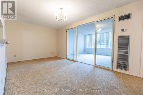 2015 - 633 Bay Street S, Toronto, ON - Indoor Photo Showing Other Room