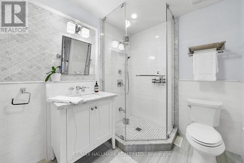 10 Greenyards Drive, Toronto, ON - Indoor Photo Showing Bathroom