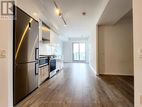 2315 - 251 Jarvis Street, Toronto, ON - Indoor Photo Showing Kitchen With Stainless Steel Kitchen