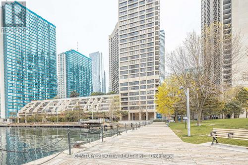 1401 - 65 Harbour Square, Toronto, ON - Outdoor With Facade