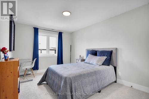 4076 Sugarmaple, London, ON - Indoor Photo Showing Bedroom