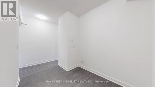 2107 - 210 Simcoe Street, Toronto, ON - Indoor Photo Showing Other Room