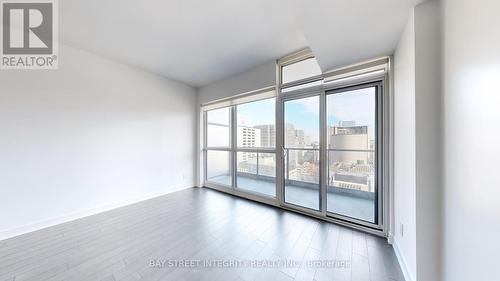 2107 - 210 Simcoe Street, Toronto, ON - Indoor Photo Showing Other Room