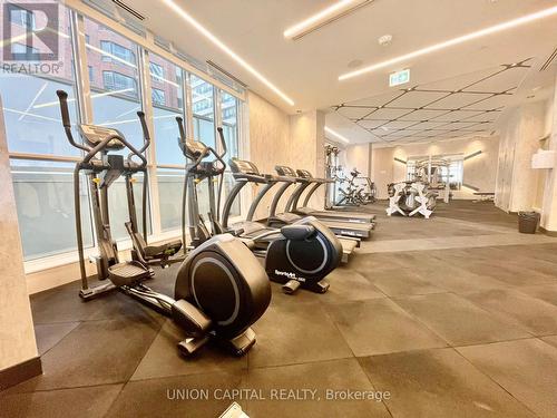 810 - 77 Mutual Street, Toronto, ON - Indoor Photo Showing Gym Room