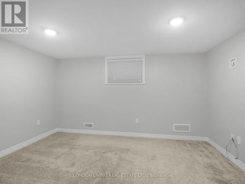 15 Beaconsfield Avenue, London, ON - Indoor Photo Showing Other Room