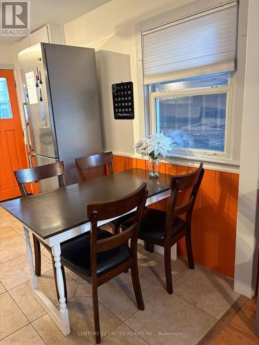 655 Gilchrist Street, Peterborough (Northcrest), ON - Indoor Photo Showing Dining Room