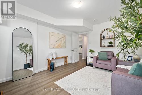 2133 Meadowview Road, Peterborough (Ashburnham), ON - Indoor Photo Showing Living Room