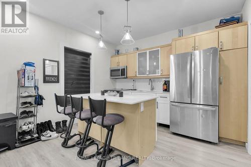 94 Stanley Street, London, ON - Indoor Photo Showing Kitchen