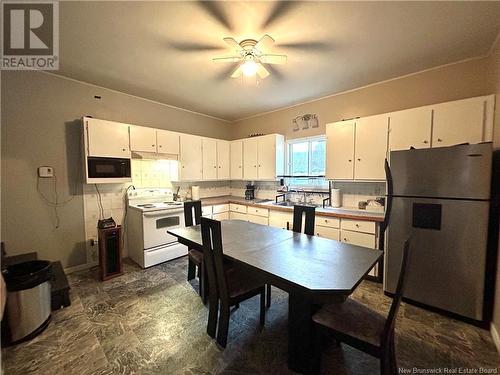 9 King Street, Campbellton, NB - Indoor Photo Showing Kitchen