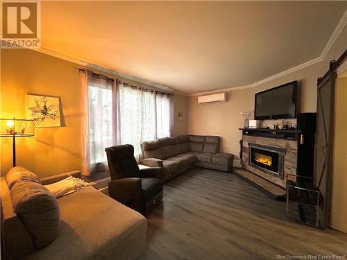 9 King Street, Campbellton, NB - Indoor Photo Showing Living Room With Fireplace